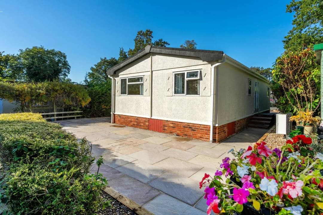Newly Refurbished Park Home