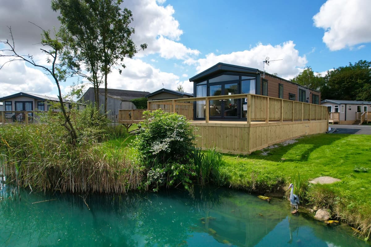 Victory Lakewood Lodge