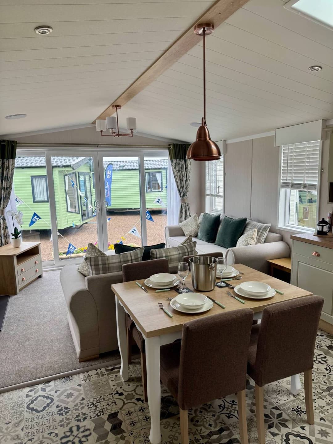 swift Vendee Lodge