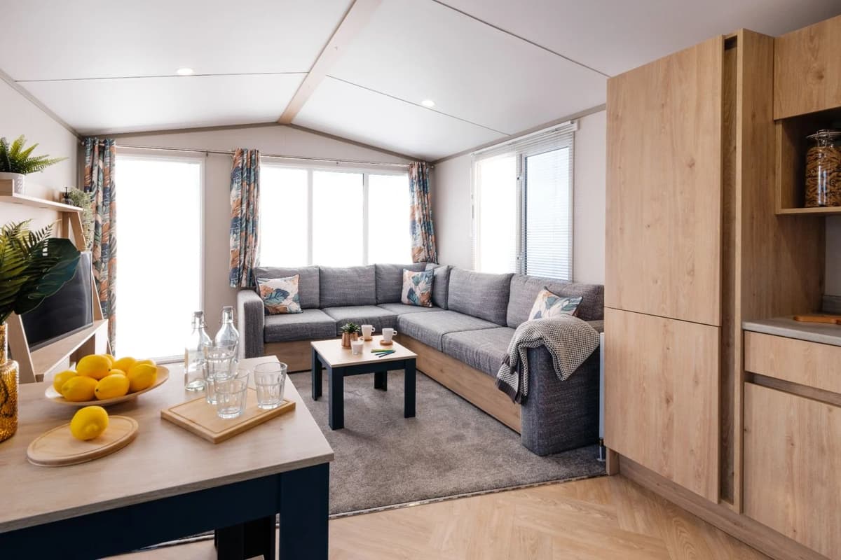 Victory Baywood 35x12ft