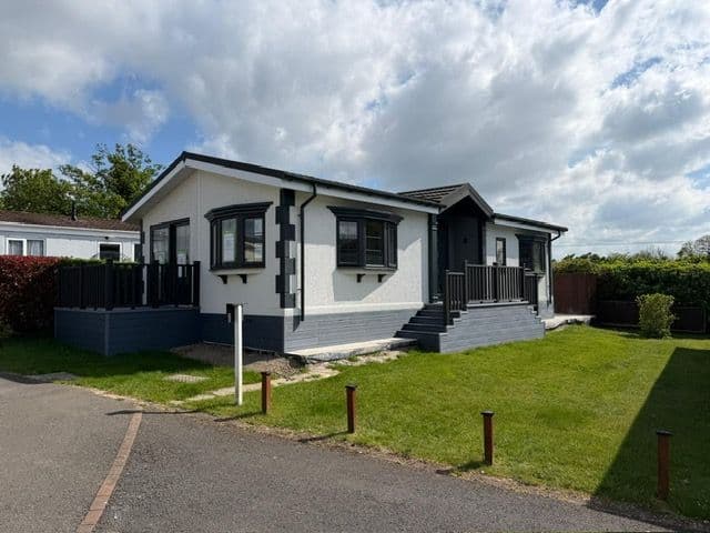 44 Hazlewood