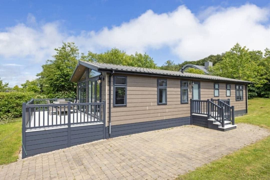 Cambrian Custom Lodge