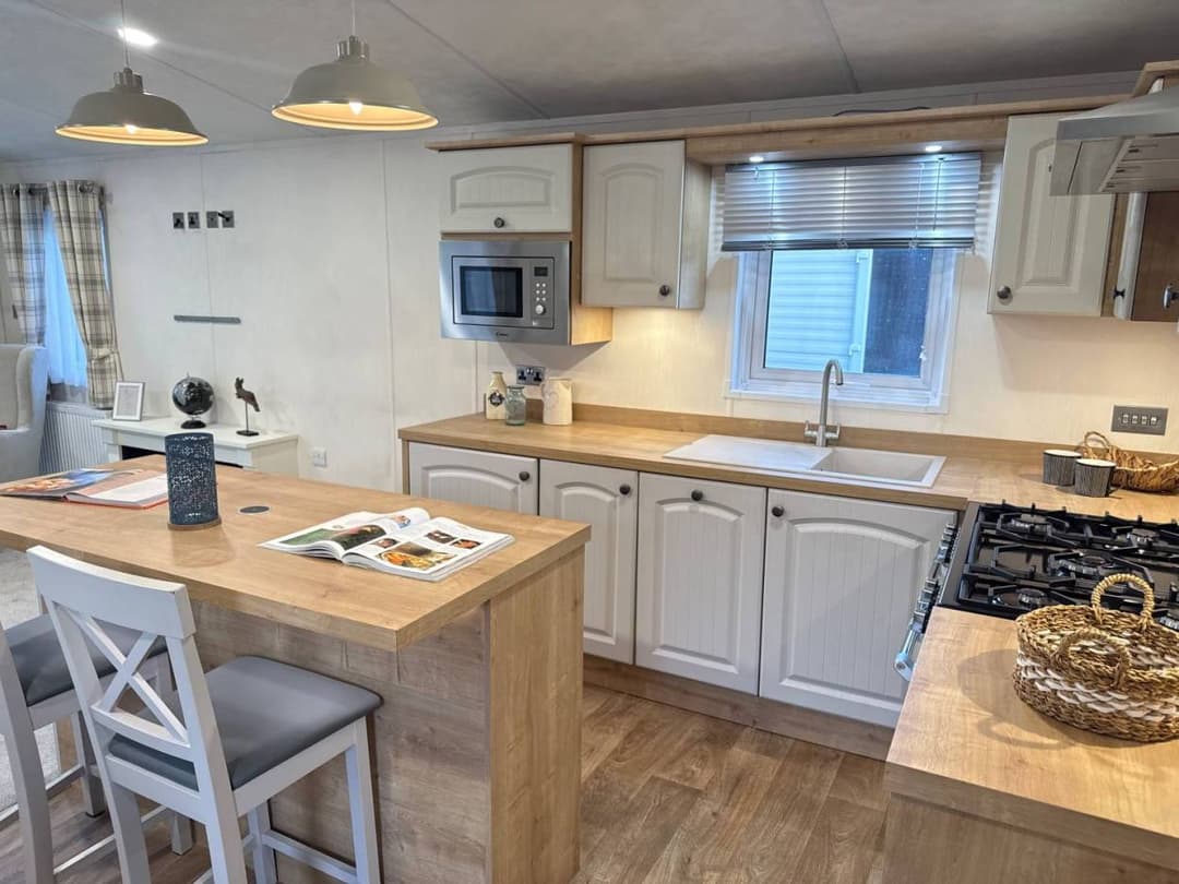 Countryside Executive Lodge