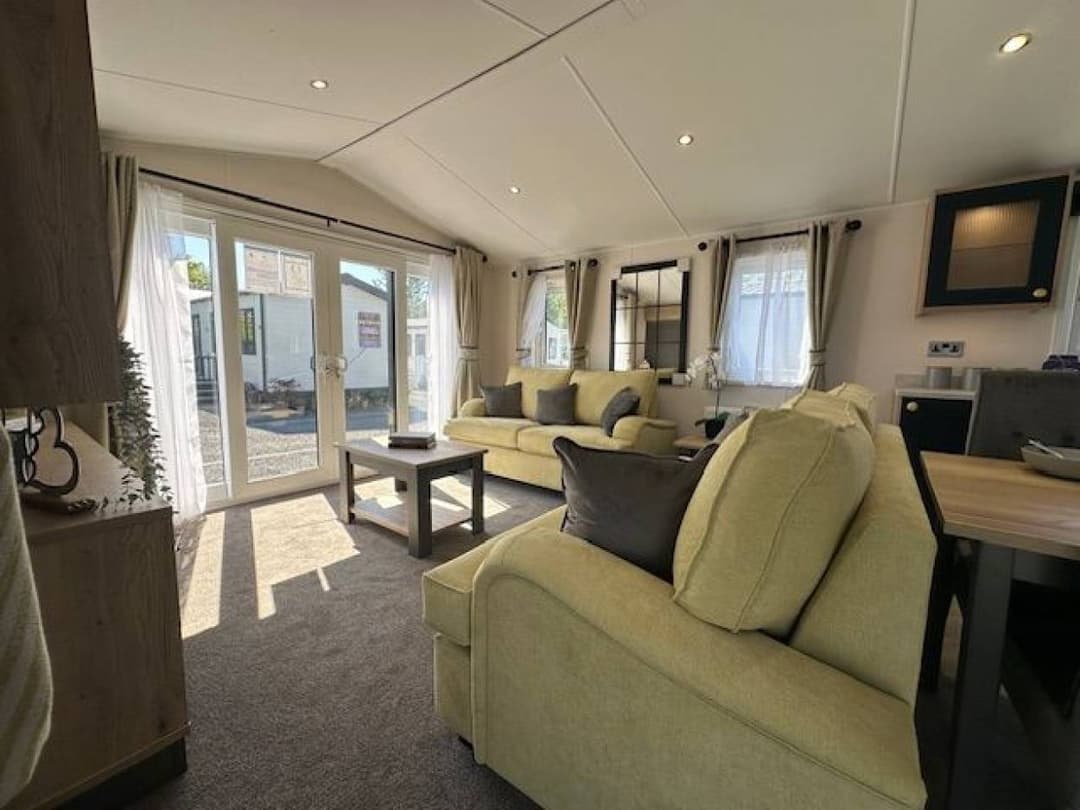 Willerby Gainsborough 15ft x 41ft - 2 bedrooms