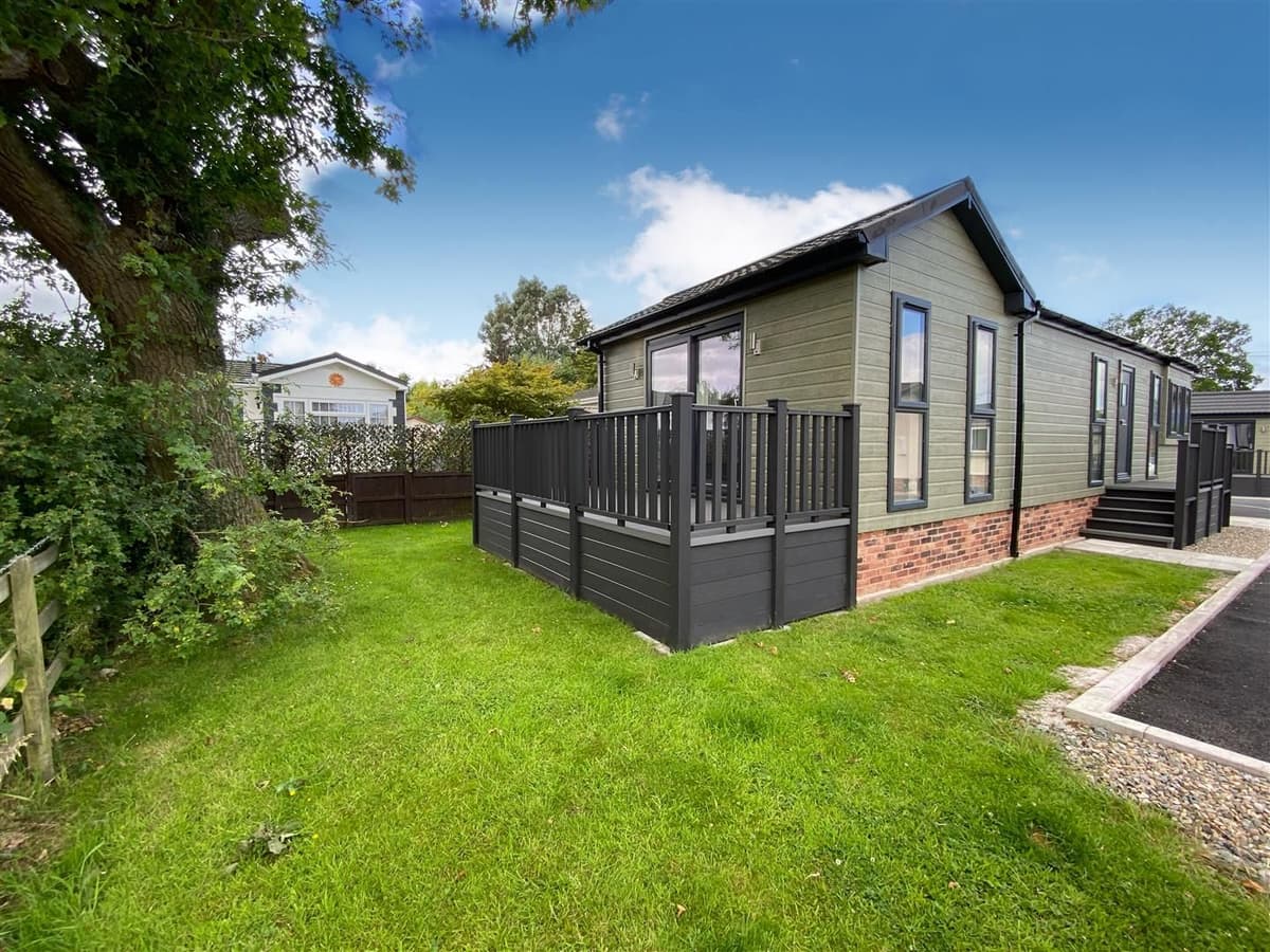 Park Home Available
